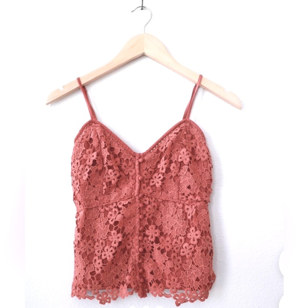 Abercrombie & Fitch Lace  Camisoles Rose/ Pink .